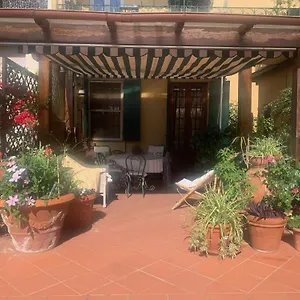https://la-terrazza-da-ernestina.it-tuscanyhotel.com